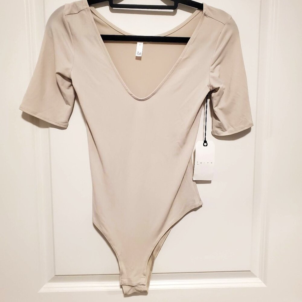 NWT Beige Scoopneck Bodysuit - Small (Nordstrom)
